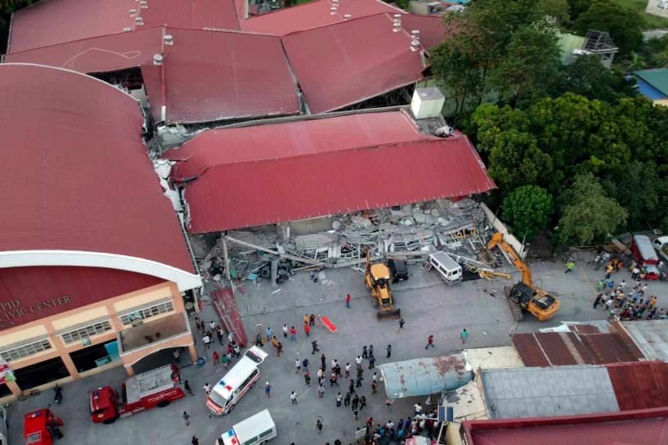 Filipinler'deki depremde ölü sayısı artıyor